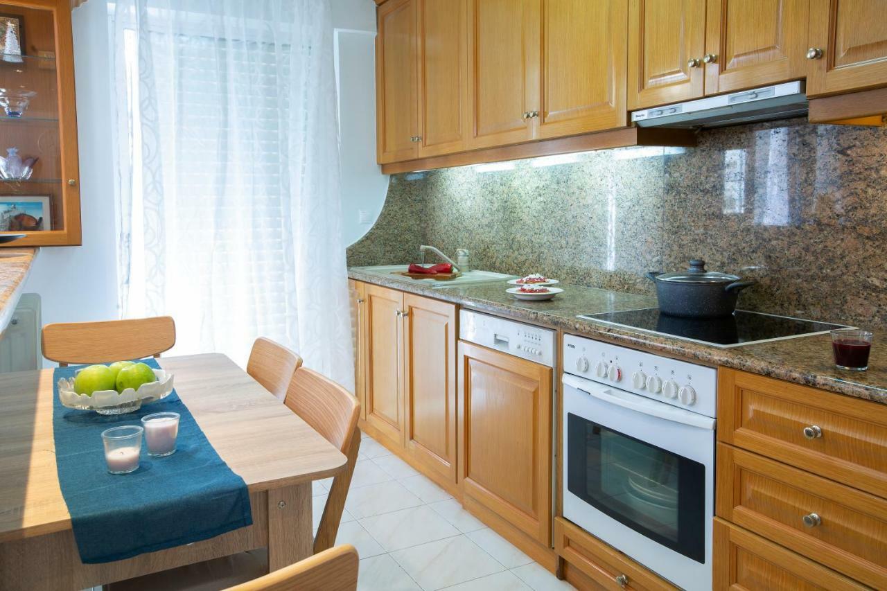 Zeas Apartment Pireus Exteriör bild